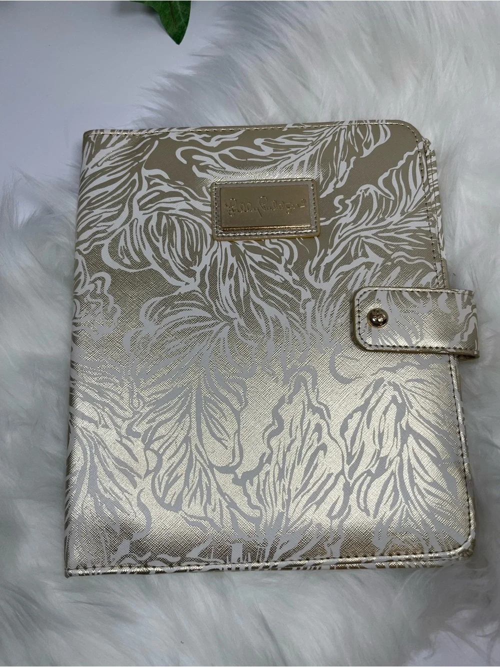 Lilly Pulitzer Gold and White Floral Faux Leather Agenda Folio Cover (no planner